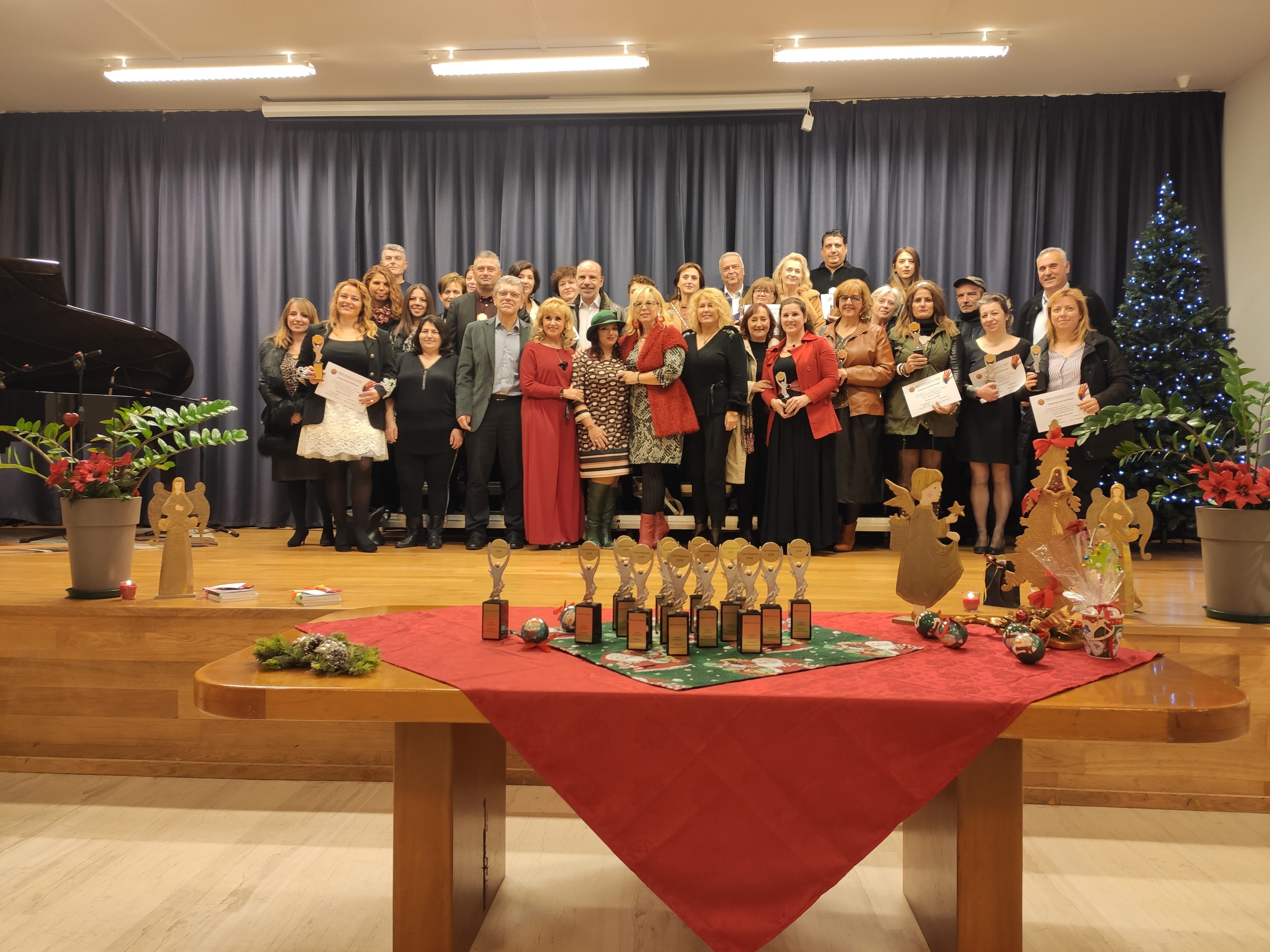 Ημέρα εθελοντισμού στον Δήμο Ηρακλείου Αττικής: Δεκάδες Ηρακλειώτες στην Χριστουγεννιάτικη αιμοδοσία – Κάλεσμα για συμμετοχή στην γιορτή βράβευσης των εθελοντών