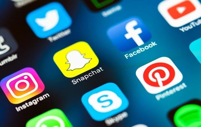 Σερφάρω με ασφάλεια. Η προστασία της ιδιωτικής ζωής στο διαδίκτυο – Ενημερωτική δράση για τα παιδιά της πόλης από τον Δήμο Ηρακλείου Αττικής