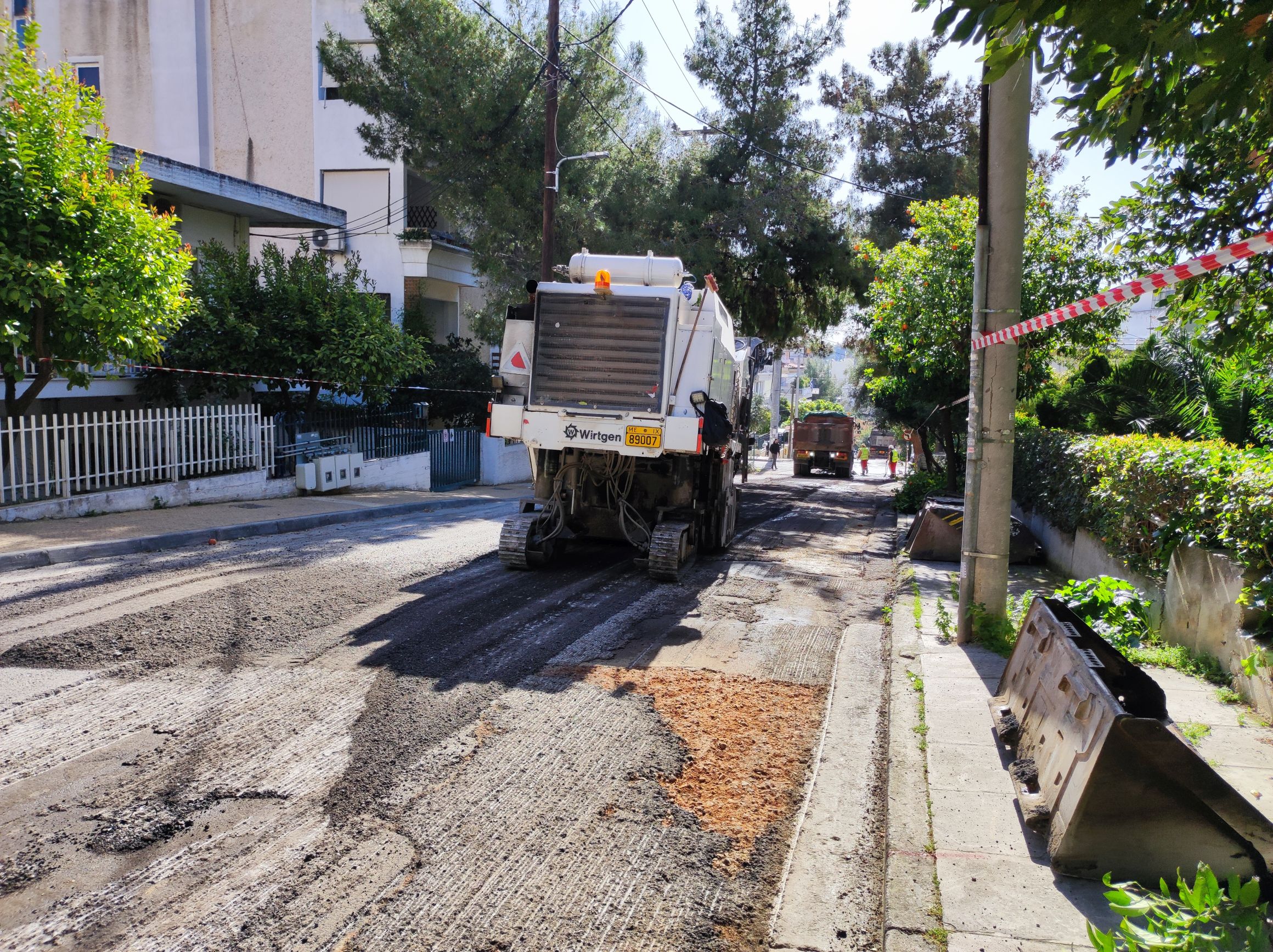 Σε Πράσινο Λόφο και Ψαλίδι συνεχίζονται οι ασφαλτοστρώσεις του Δήμου Ηρακλείου Αττικής
