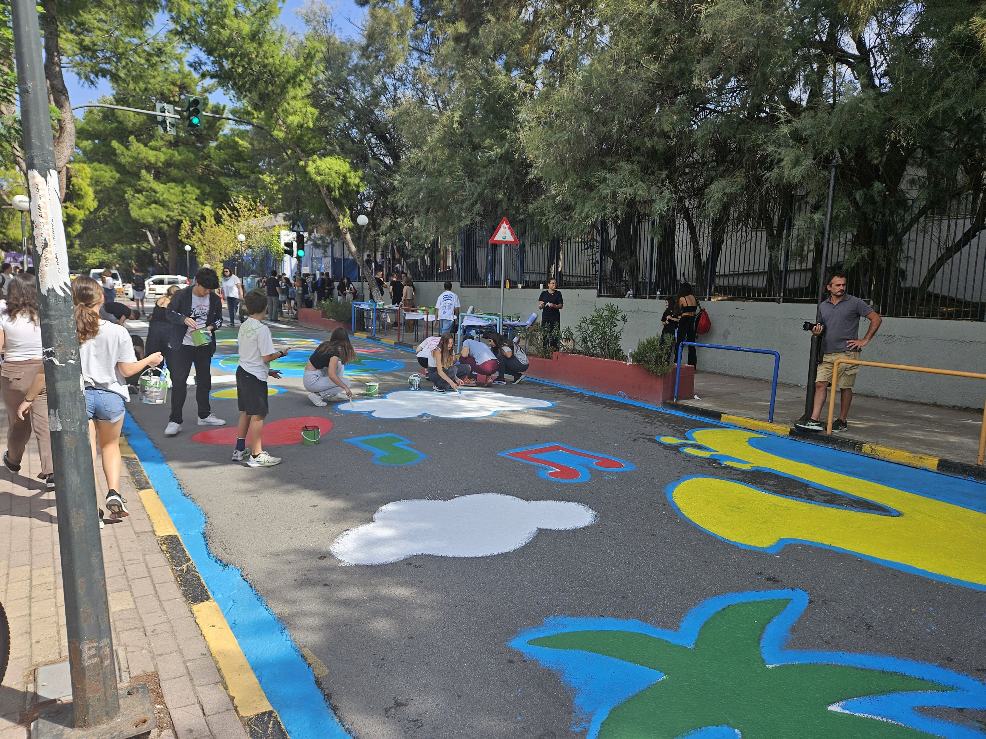 Τα παιδιά ζωγραφίζουν για ένα ασφαλέστερο οδικό δίκτυο: Outta Climate Festival στον Δήμο Ηρακλείου Αττικής